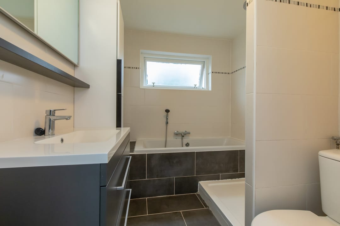 Photo 22 of de Ruyterstraat 28