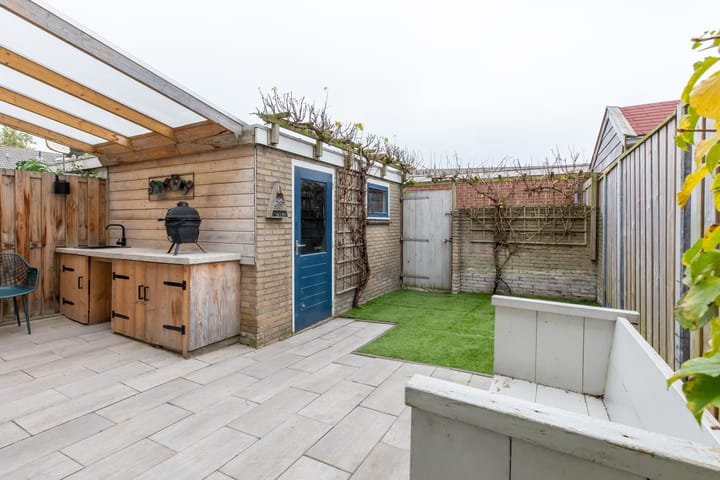 Foto 32 van de Ruyterstraat 28