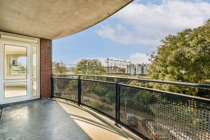 Foto 9 van Celebesstraat 48-B