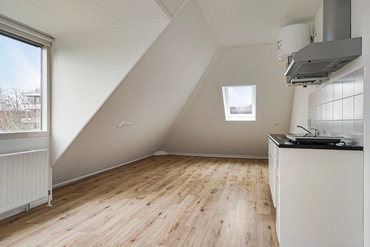 Foto 3 van Beukenlaan 2-C7