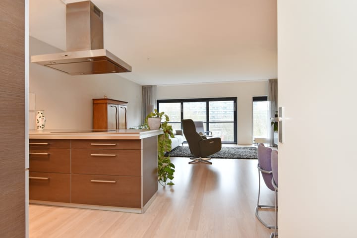 Foto 17 van J.L. van Rijweg 98