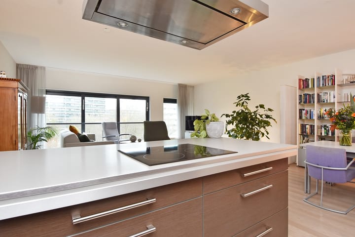 Foto 20 van J.L. van Rijweg 98