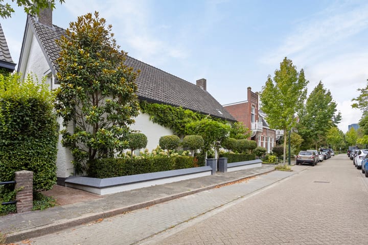 Foto 68 van Lakerstraat 32