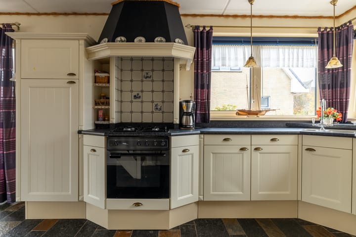 Foto 13 van It Far 24