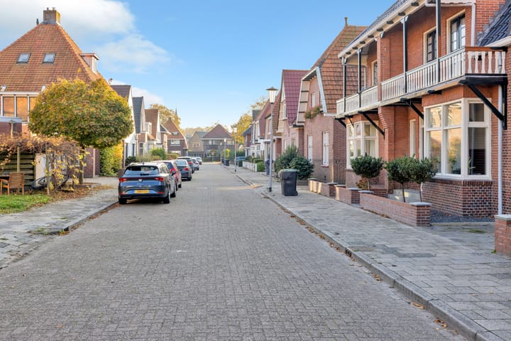 Foto 2 van Ds. Petersenstraat 13