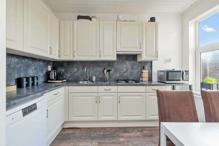 Foto 14 van Ds. Petersenstraat 13