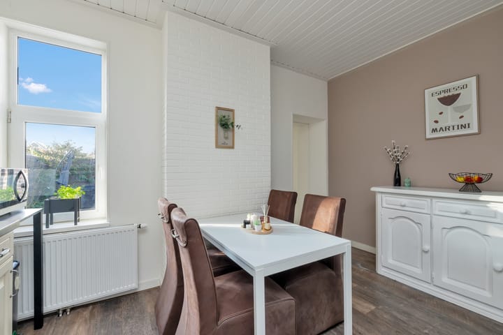 Foto 17 van Ds. Petersenstraat 13