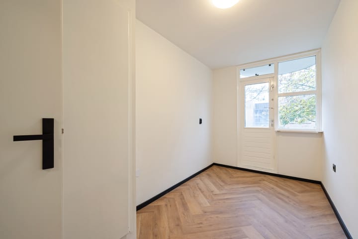 Foto 10 van Wamelstraat 80