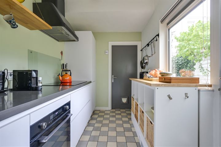 View photo 12 of Cremerstraat 28