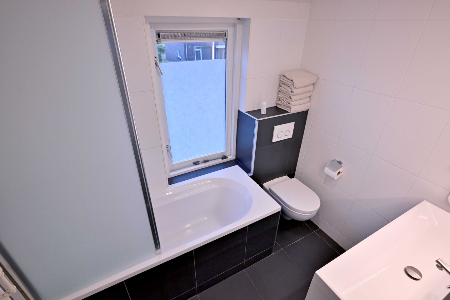 Photo 25 of De Savornin Lohmanstraat 6