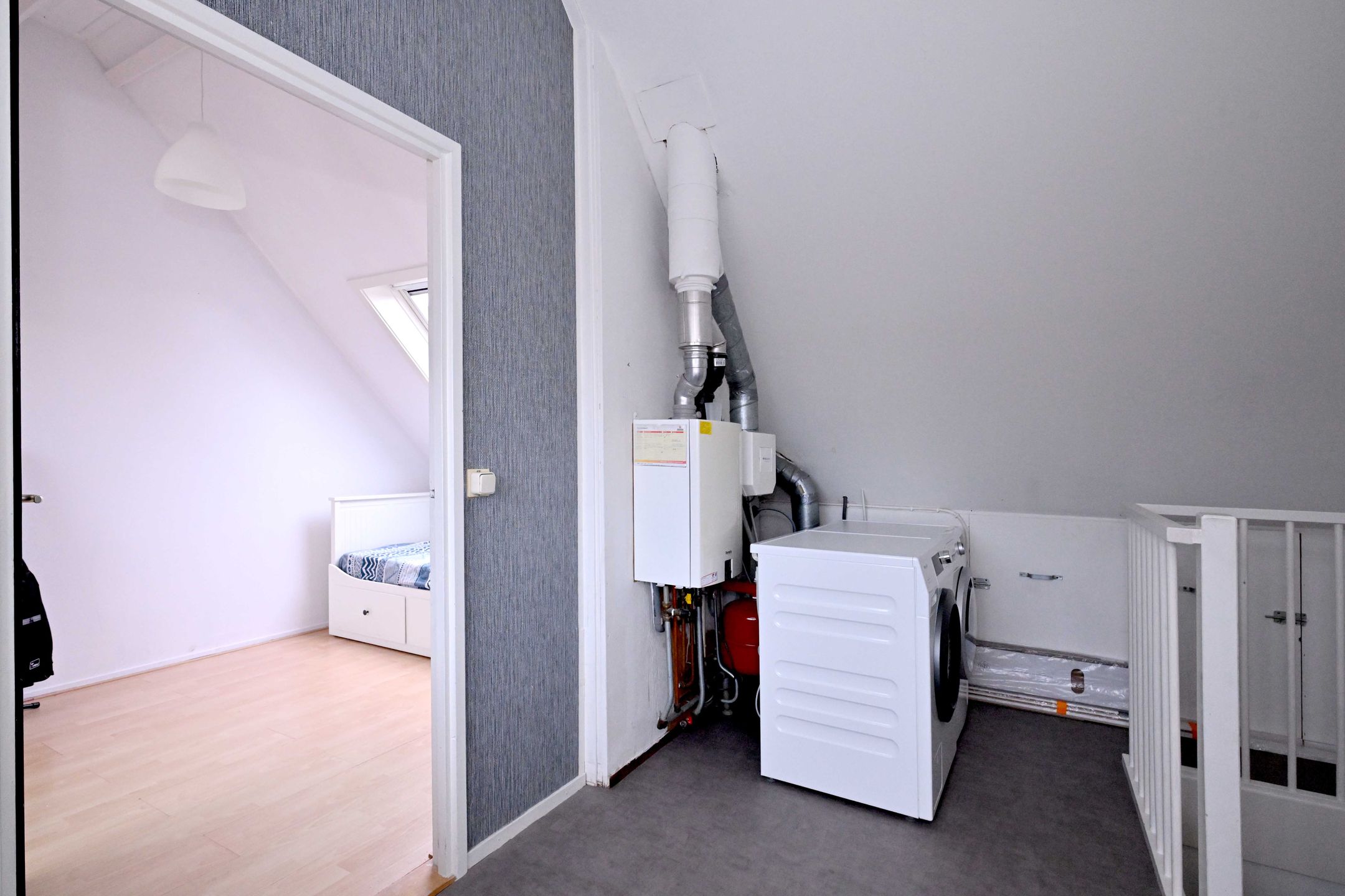 Photo 36 of De Savornin Lohmanstraat 6