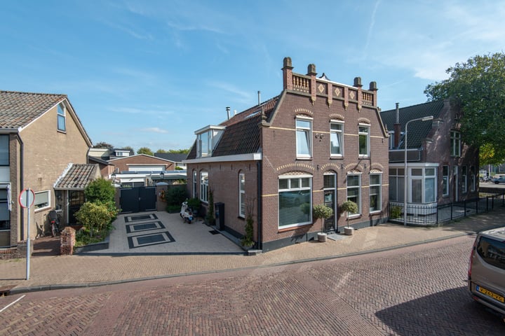 Bekijk foto 1 van Kerkstraat 16