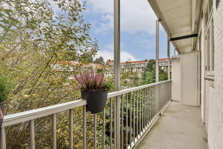 Photo 11 of Hillegomstraat 38-2