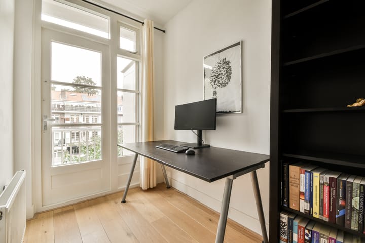 Photo 12 of Hillegomstraat 38-2