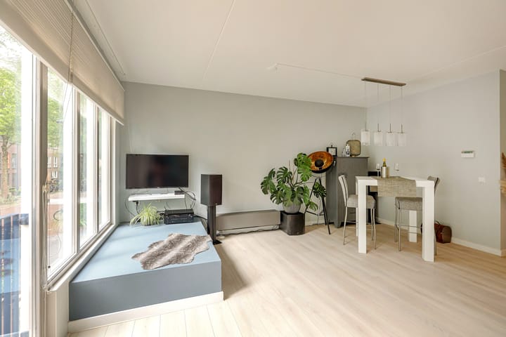 Foto 16 van Jan Olphert Vaillantlaan 49-B