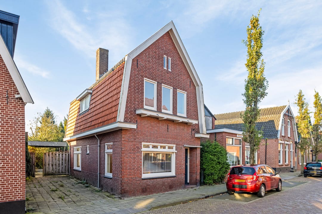 Photo 1 of Schoolstraat 42