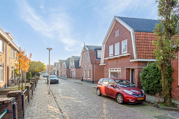 Bekijk foto 3 van Schoolstraat 42