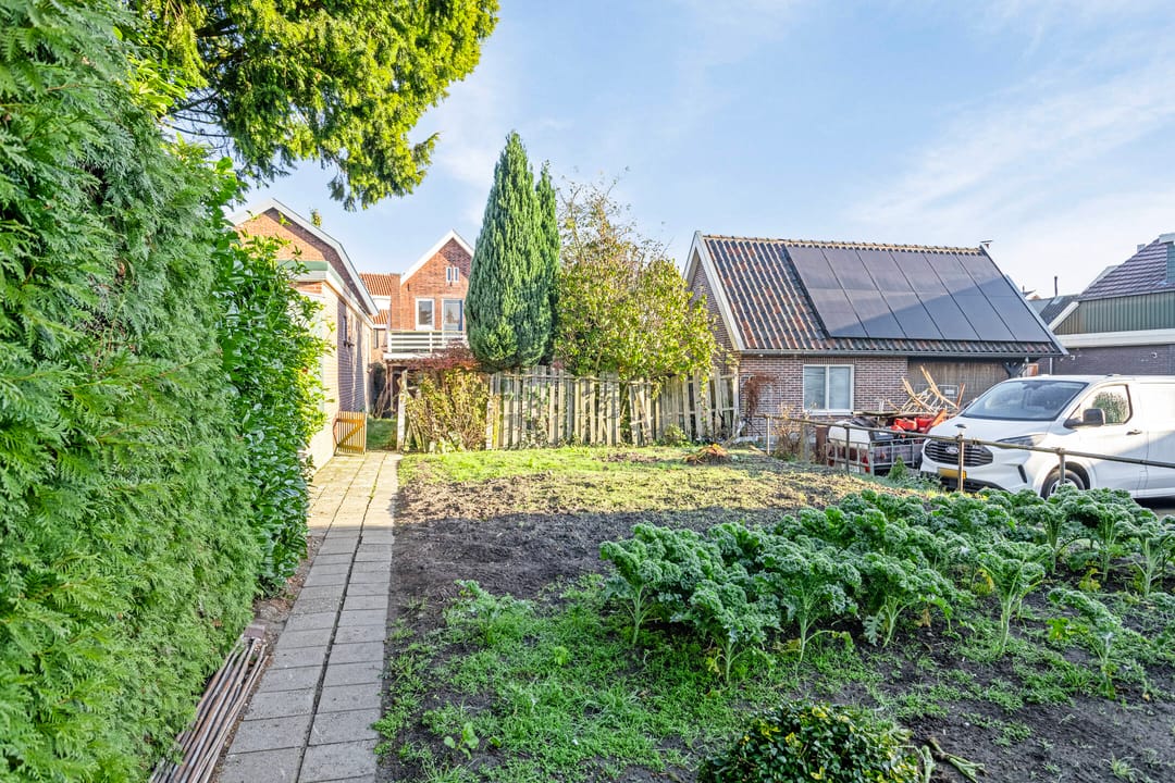 Photo 28 of Schoolstraat 42