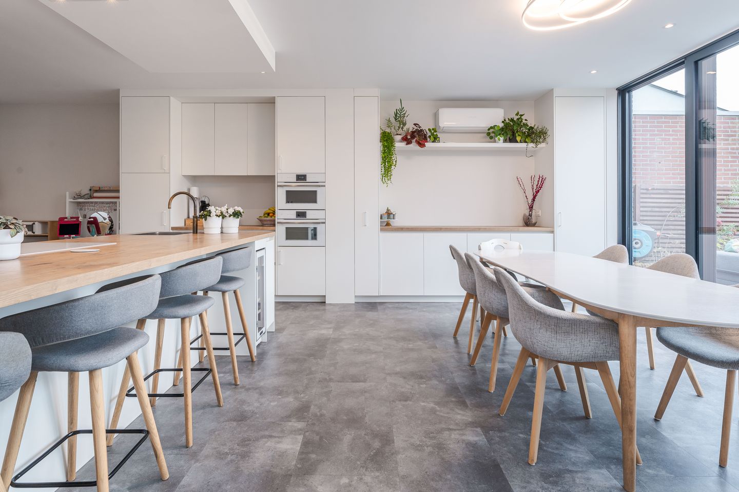 Foto 20 van Desiree Geeraertstraat 24