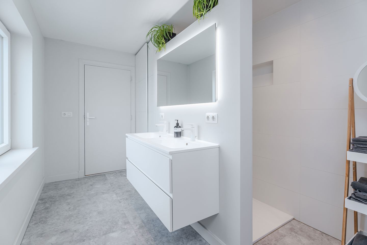 Foto 40 van Desiree Geeraertstraat 24