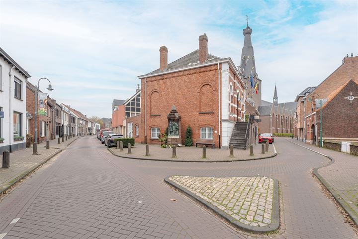 View photo 62 of Desiree Geeraertstraat 24