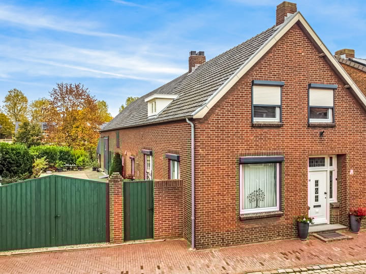 Foto 1 van Dr.Biermansstraat 12