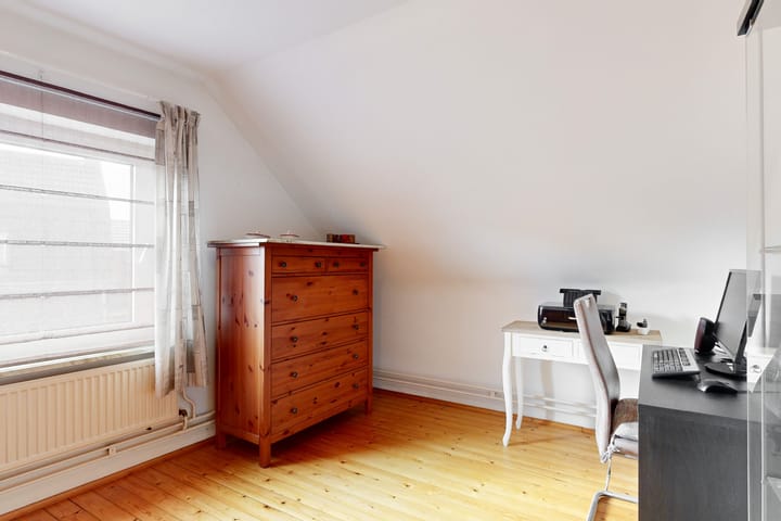 Foto 35 van Dr.Biermansstraat 12