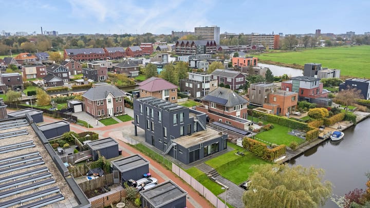 Foto 15 van Auck Petersstrjitte 2