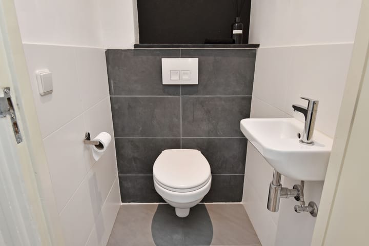 Photo 13 of Arnhemsestraat 52