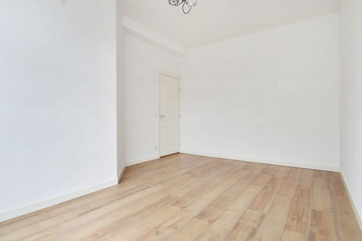 Photo 20 of Arnhemsestraat 52