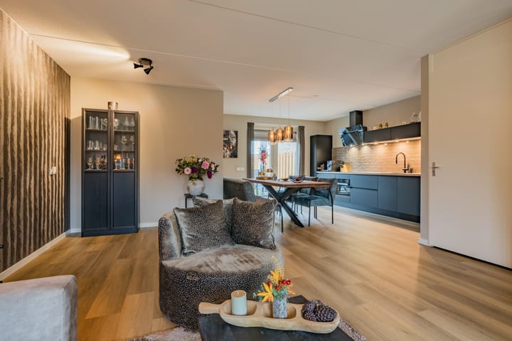 Foto 2 van Pimpernel 15