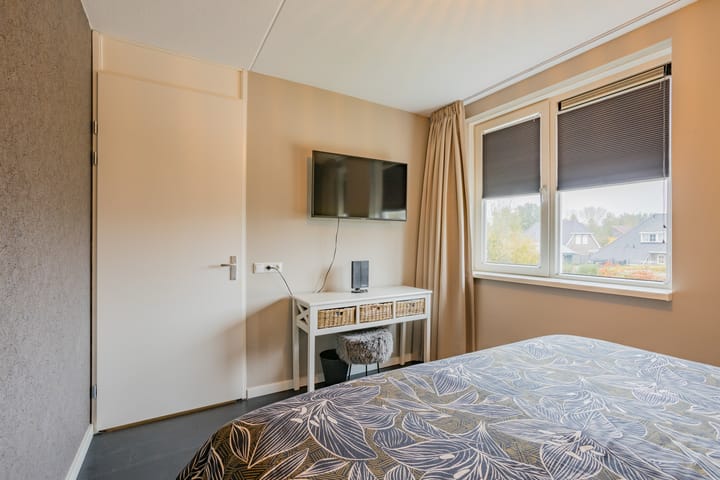 Photo 25 of Pimpernel 15