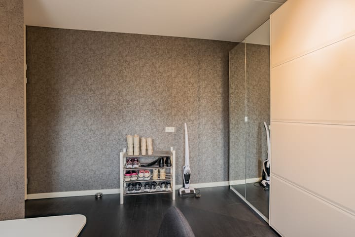 Photo 29 of Pimpernel 15