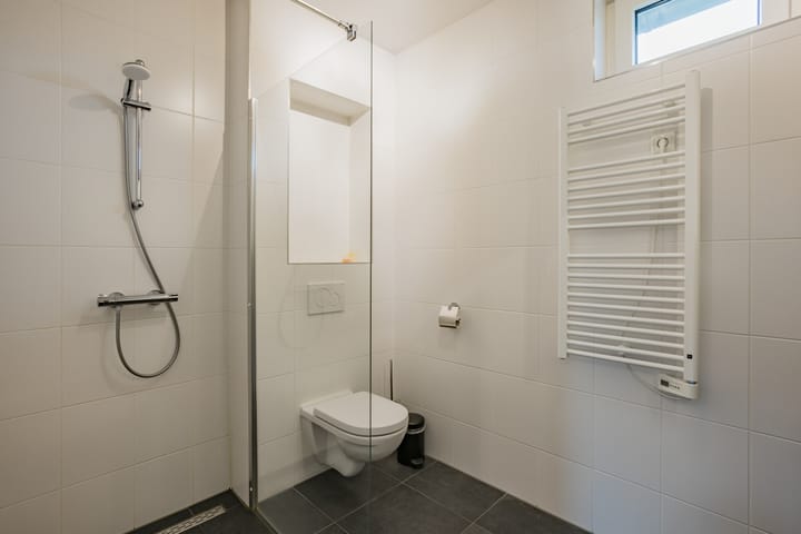 Photo 33 of Pimpernel 15