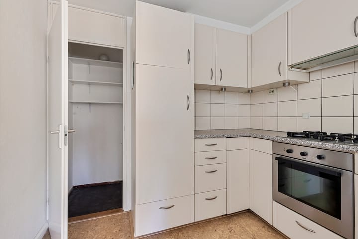 Foto 11 van Dekamastraat 12