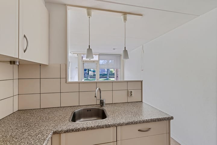 Foto 12 van Dekamastraat 12