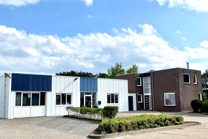 Zadelmakerstraat 12, Assen