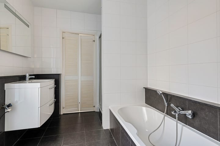 Foto 16 van Lindenplein 12