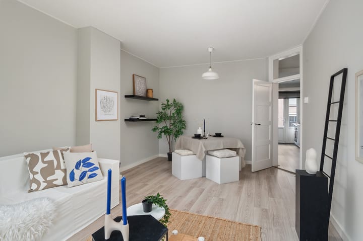 Foto 2 van Roo-Valkstraat 12-B