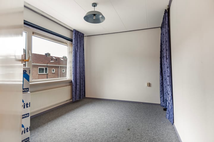 Foto 18 van Debussylaan 105