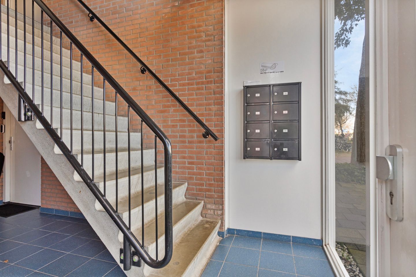 Photo 4 of Amsterdamsevaart 118-A