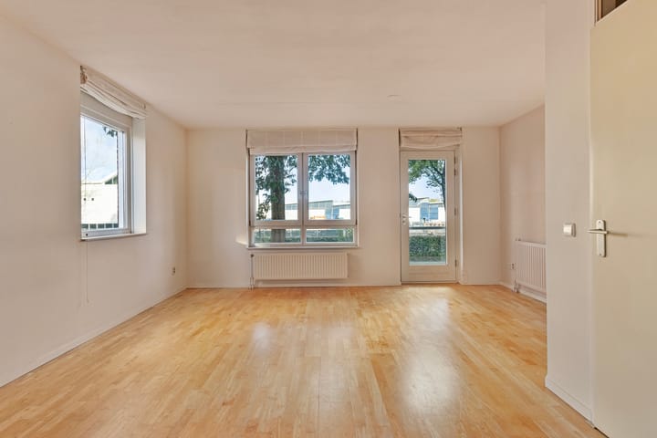 Foto 8 van Amsterdamsevaart 118-A