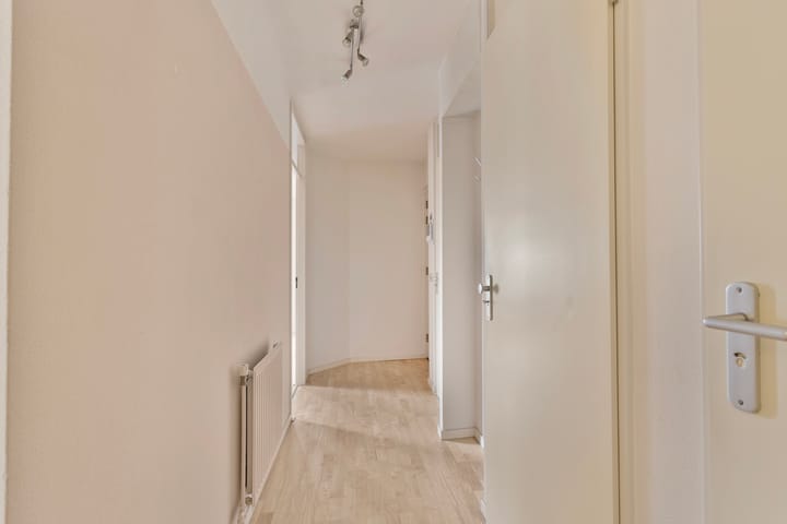 Foto 19 van Amsterdamsevaart 118-A