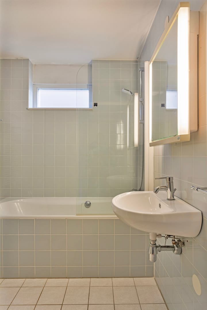 Foto 27 van Amsterdamsevaart 118-A