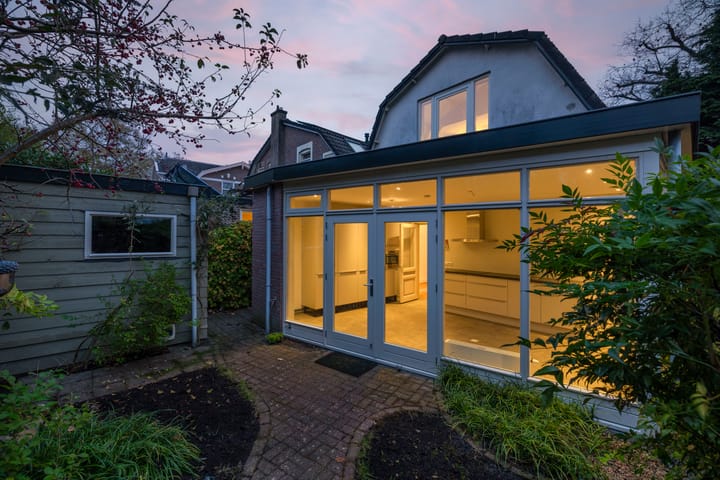 Foto 2 van Prof. Röntgenstraat 17