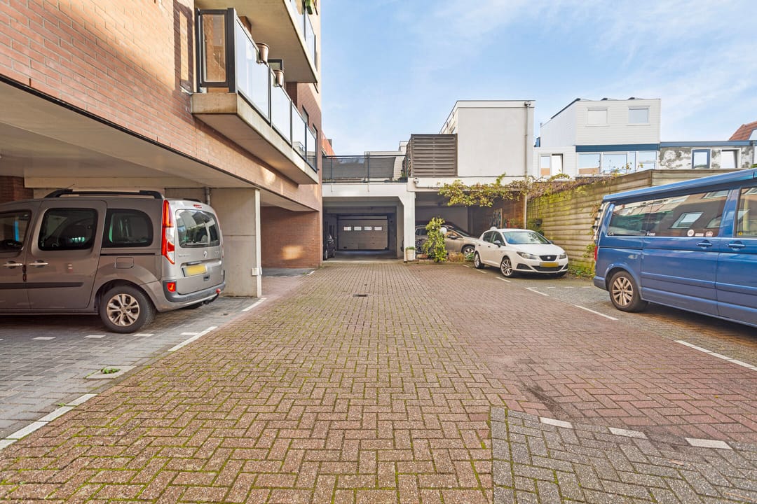 Photo 32 of Amsterdamsevaart 118-A