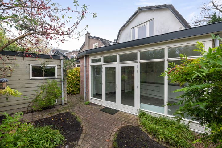 Foto 21 van Prof. Röntgenstraat 17