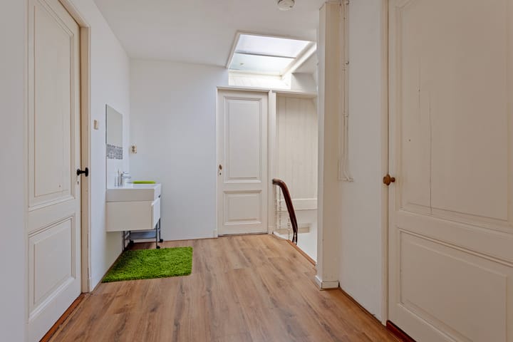 Foto 31 van Noordeindeplein 2-B