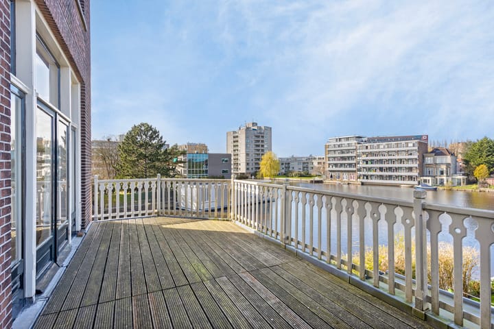 Foto 43 van Noordeindeplein 2-B