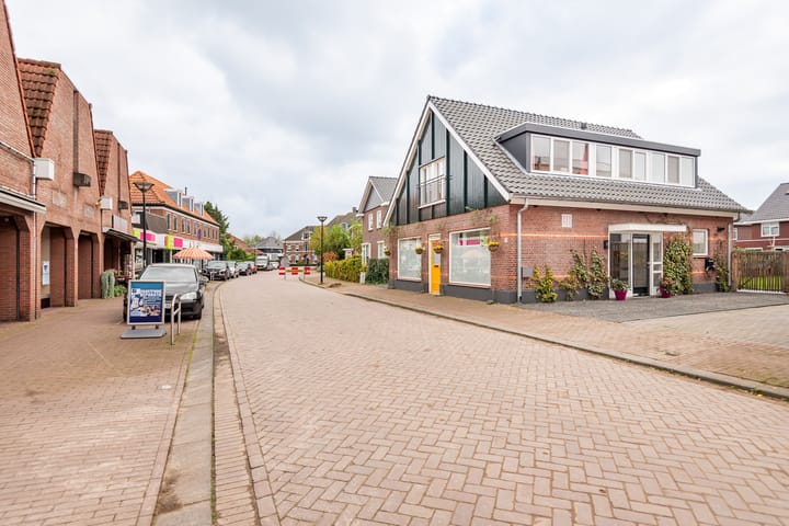 Foto 66 van Hogestraat 66